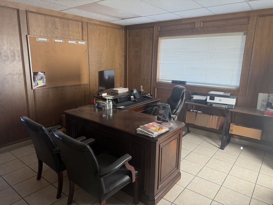 2 Shops w/Office Near I-20