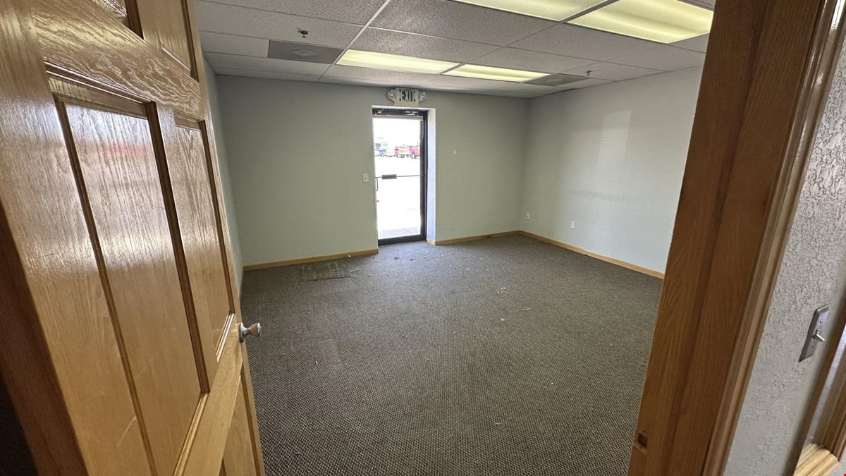 4350 Highway 66 – 13655 Deere Court