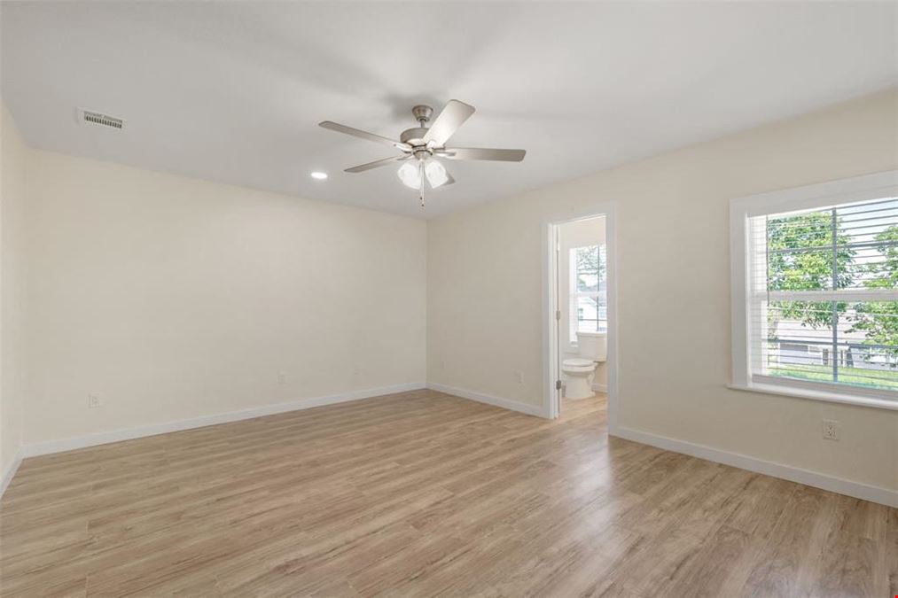 1310 E Alamo St