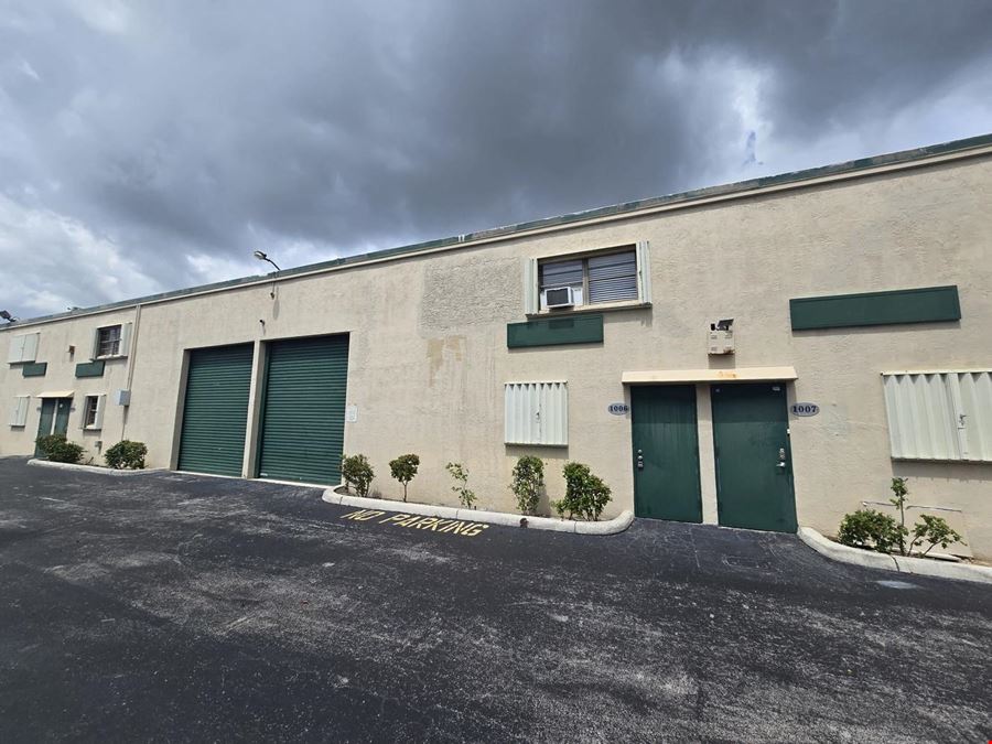 DOUBLE UNIT - Office/Warehouse/Industrial