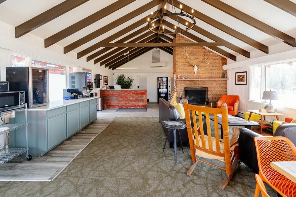 Discovery Lodge