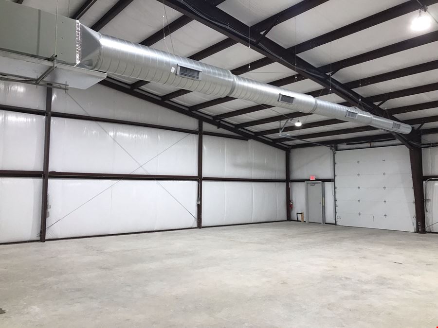 7075+/- SF Commercial Space For Lease