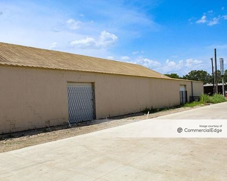 Preview of Industrial space for Rent at 109 Industrial Blvd