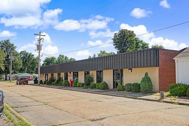Preview of Industrial space for Sale at 205 S New Madrid St