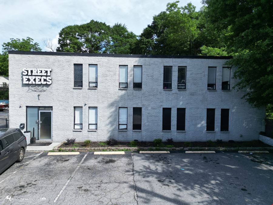 Creative Office / Recording Studio Headquarters | ±5,724 SF | 28 Parking Spaces | Upper Westside Atlanta