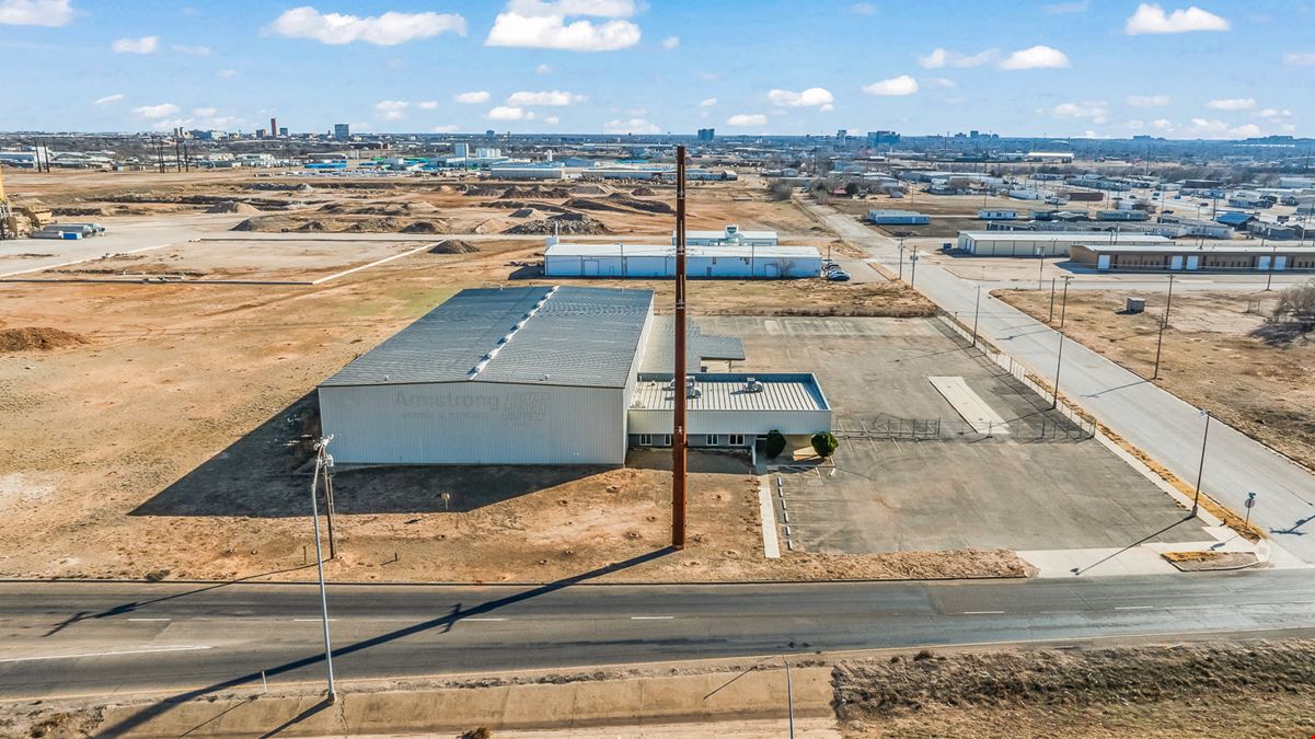 2307 N Loop 289