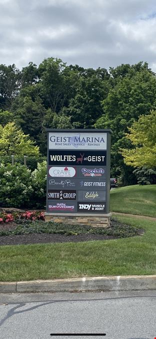 Geist Marina Village Shoppes