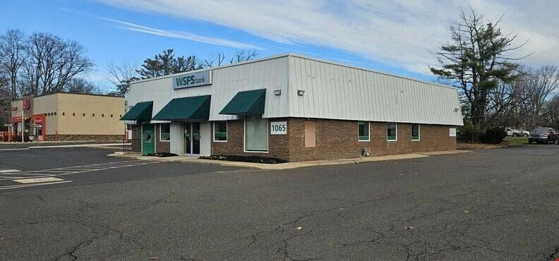 Rosemore Shopping Center