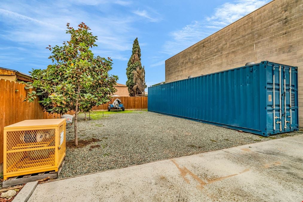 1332 Coolidge Ave