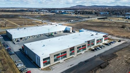 Preview of commercial space at 1001
