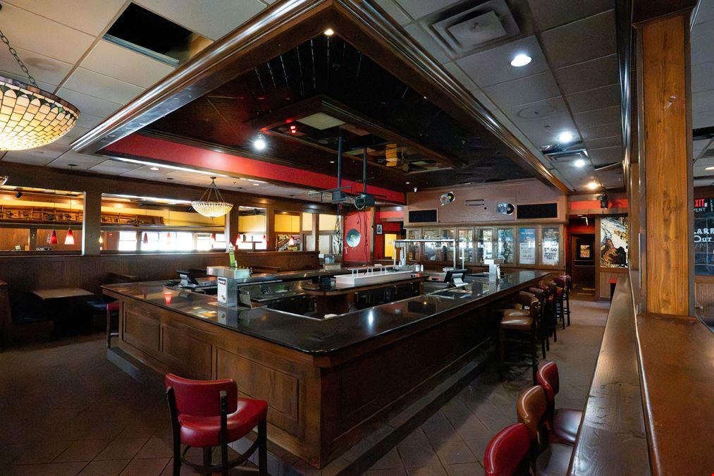 Former TGI Friday's - 7656 Cox Lane