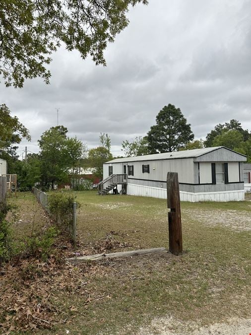 H & H Mobile Home Park