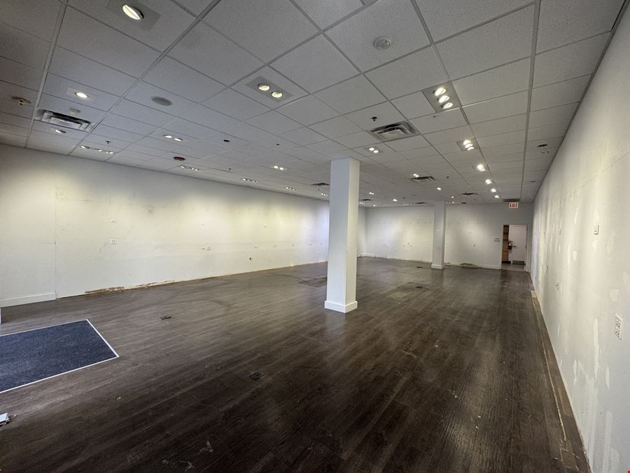 Retail Space For Lease Along Sheridan Road At Base Of The Morgan At Loyola Station