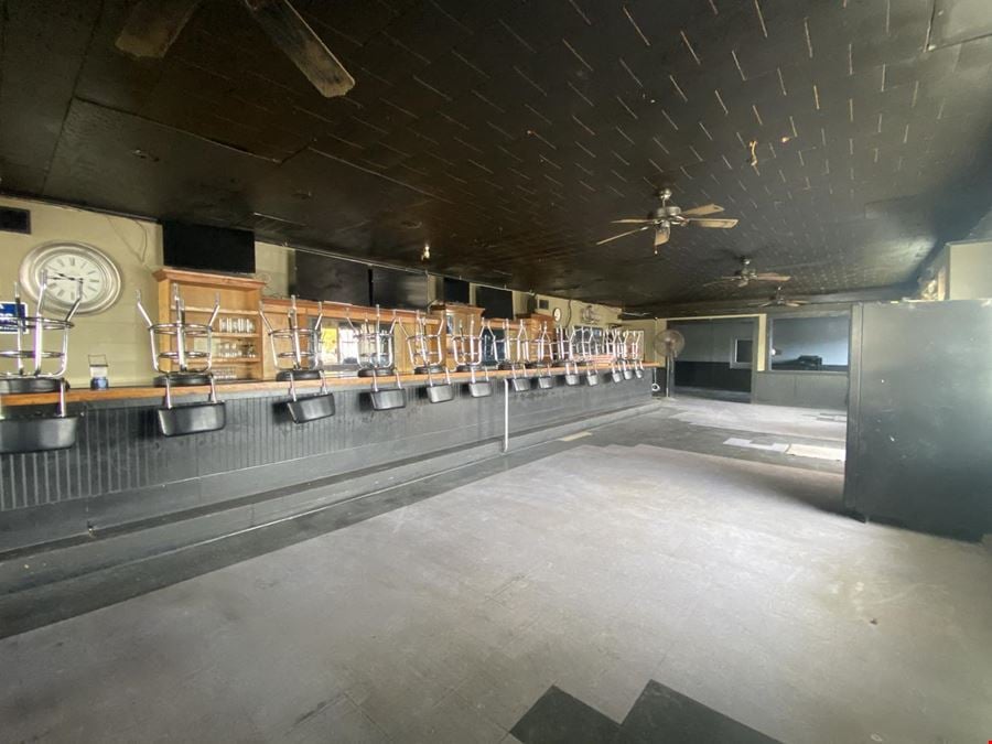 103 N Palmer St. | Restaurant/Bar/Coffee shop