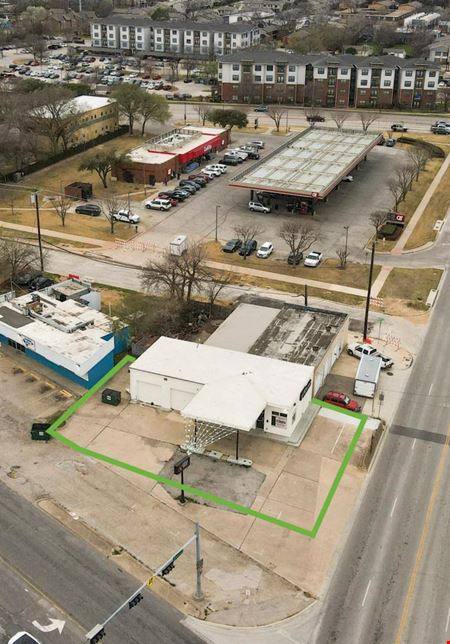 Preview of Retail space for Sale at 206 Fort Worth 