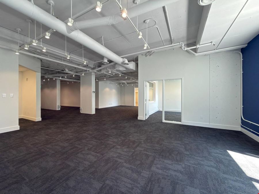 #202 - 128 W 6th Ave