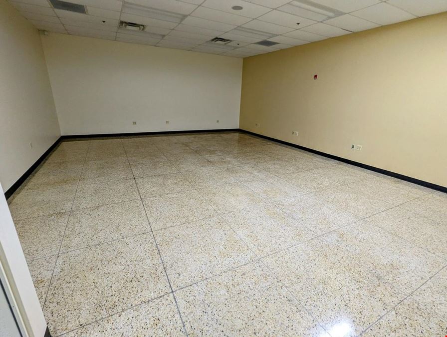 Randallstown Plaza - 3637-3695 Offutt Rd