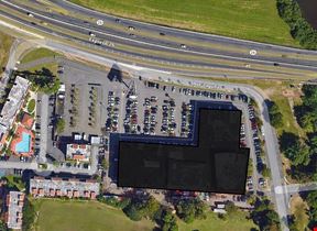 Parking Lot Spaces near the airport for Lease
