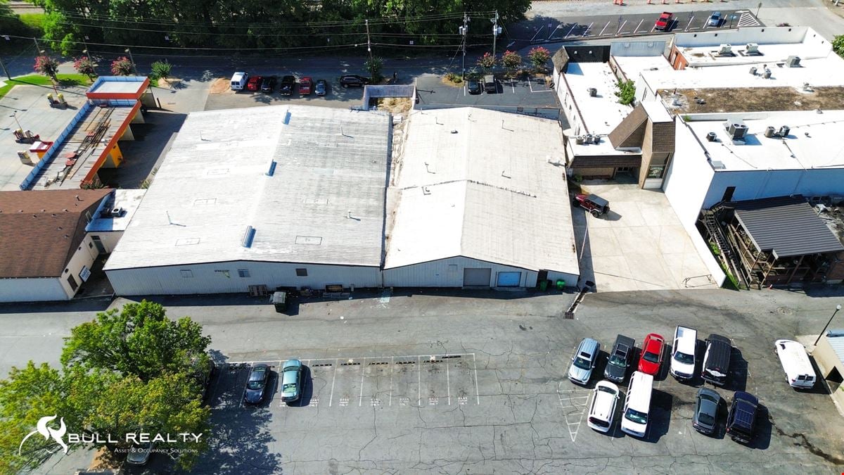 Warehouse/Showroom with Retail Frontage | ±7,554 SF | For Lease