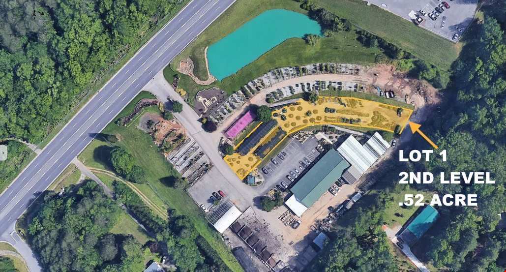 1 to 4 Storage / Outlet Lots for Lease