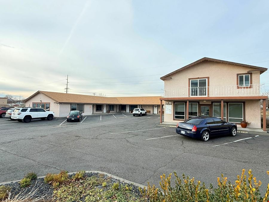 Gage Blvd Office & Professional Services Complex