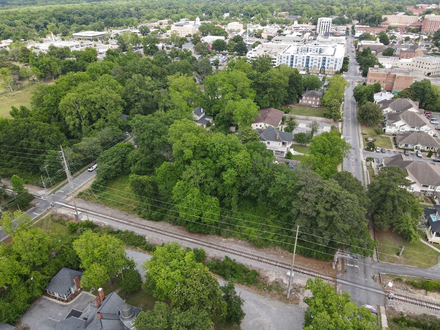 0.86-Acres Near Downtown Greenville