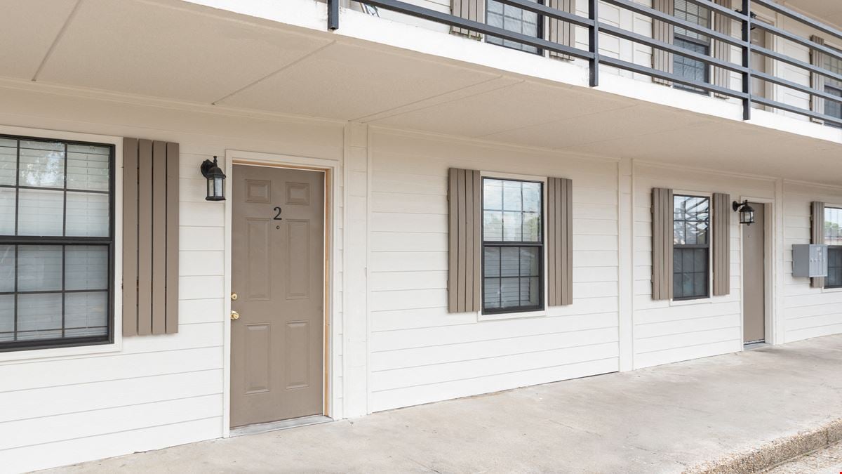 Holiday Apartment Homes