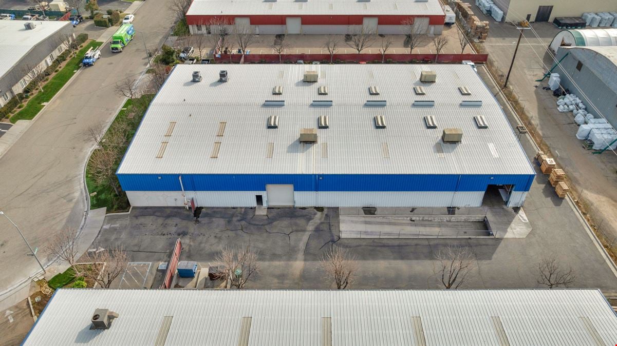 Freestanding Heavy Industrial Building Near Airport in Fresno, CA