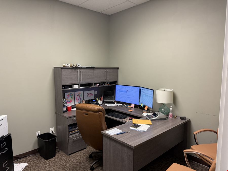 8544 US 42 - Suite 400