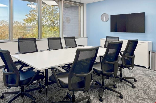 Preview of Coworking space for Rent at 1690 Sumneytown Pike #250