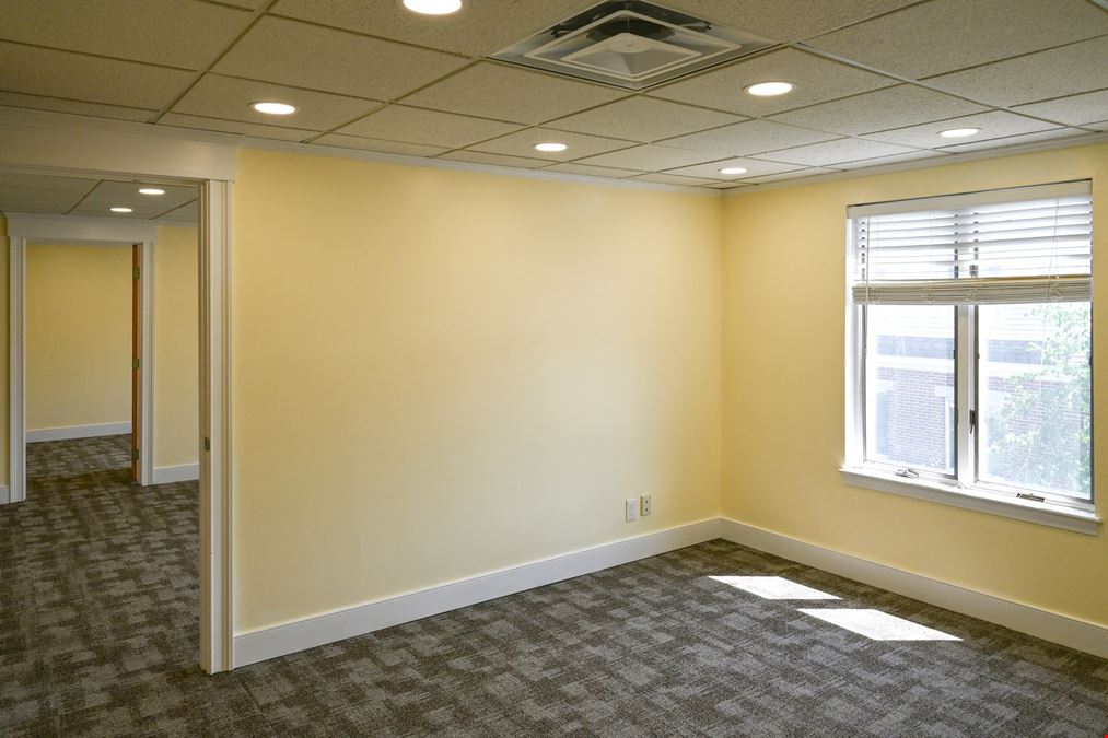 175 Derby Suites 18
