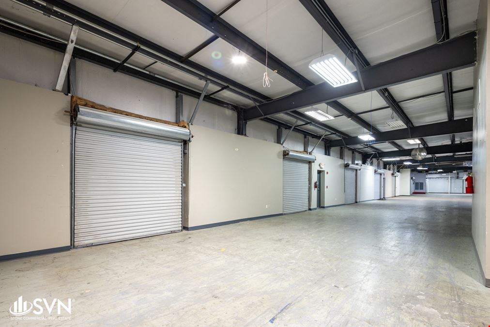 For Lease: Industrial Flex Property