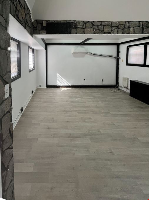 450 SF | 2079 Coyle St | Office Space for Lease