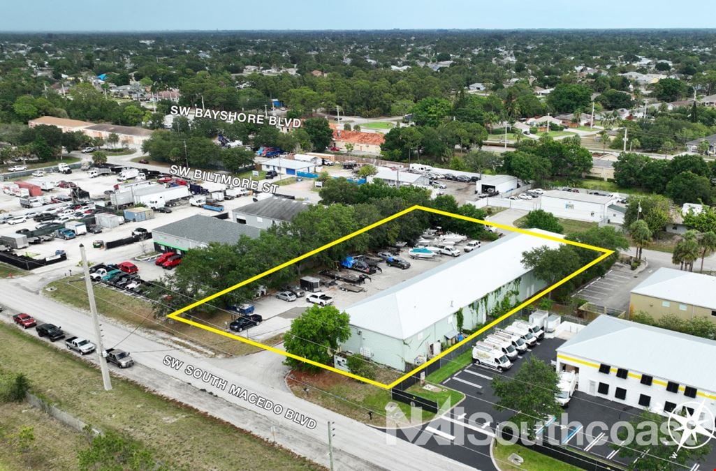 10,000 SF Industrial Building - For Sale