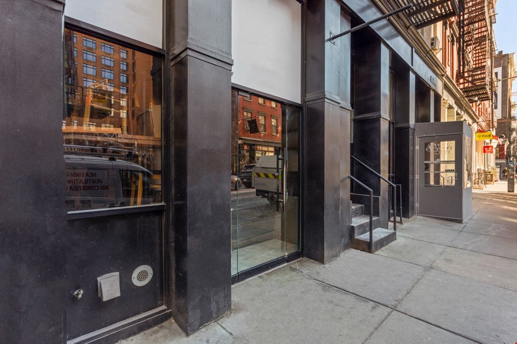 38-40 Grand St