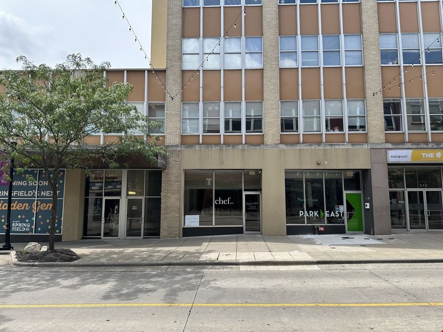 318 Park Central E - Suite 105