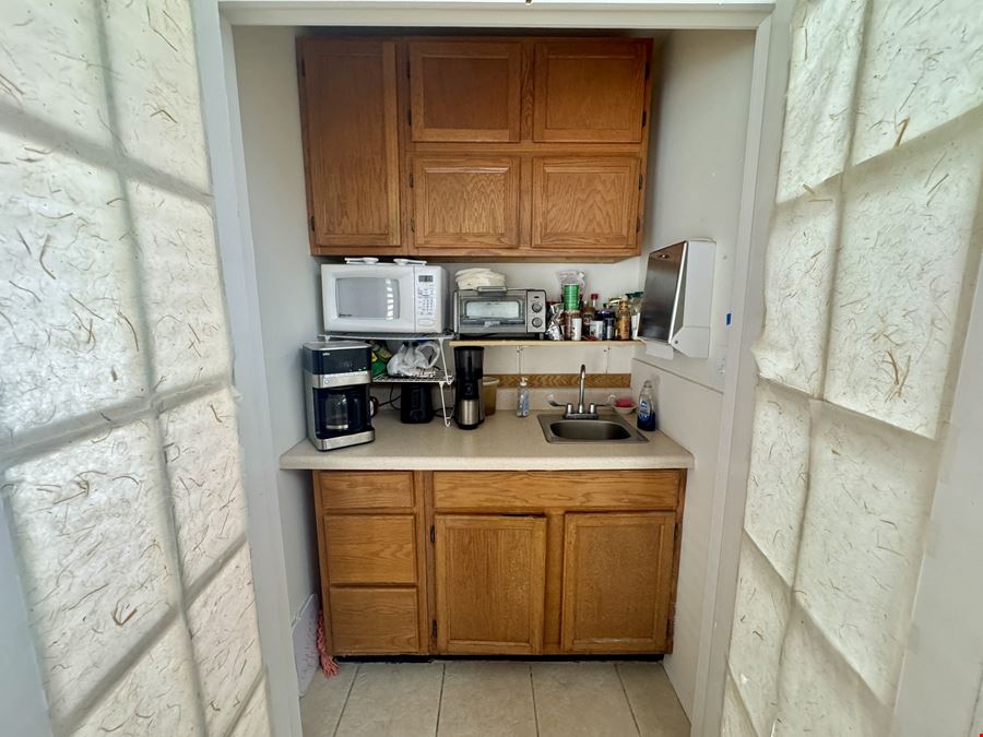 Professional Office on 13th St | 1,457 Sq Feet