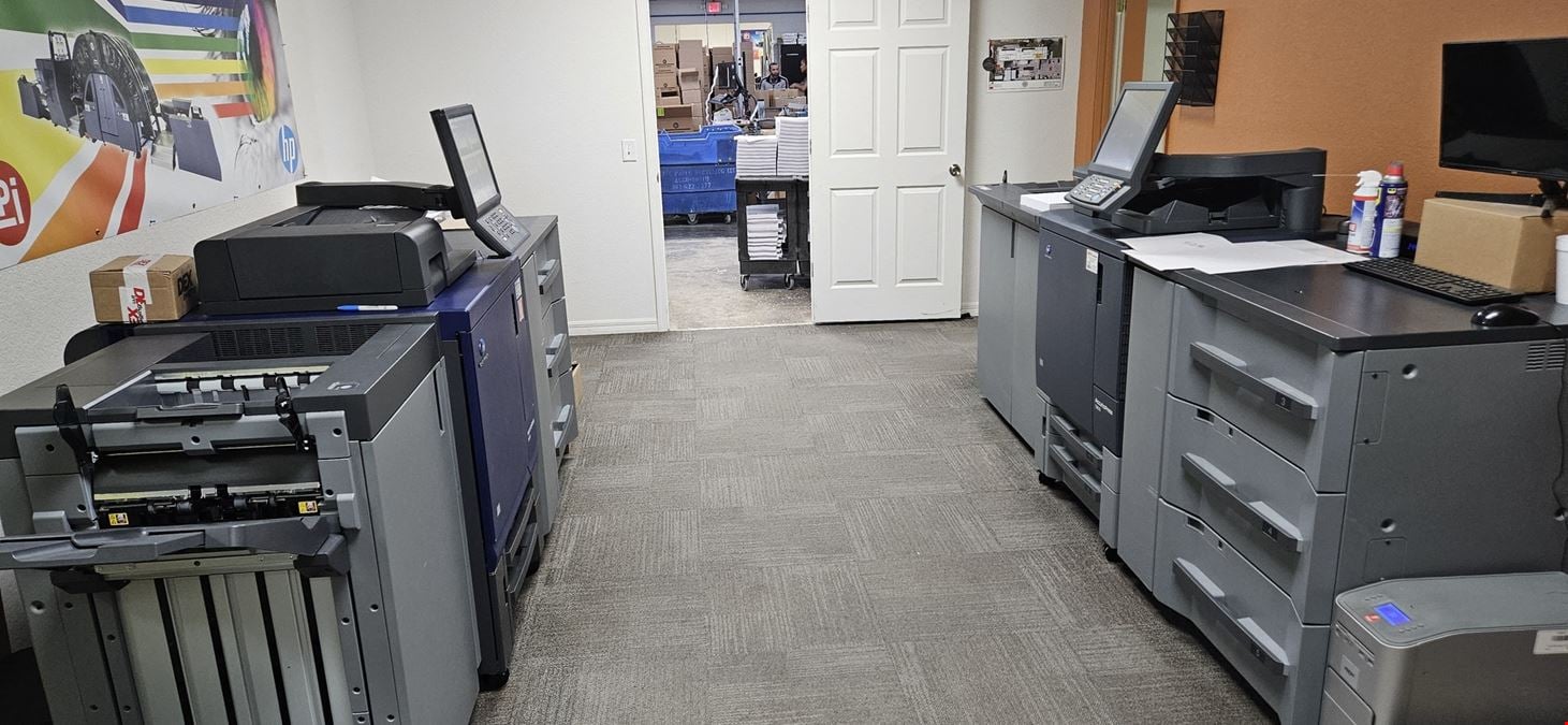 7341 Sq Ft Turnkey Income-Producing Office & Warehouse | Winter Haven, FL
