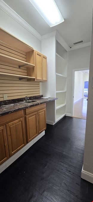 Retail-Office For Lease on SR 52