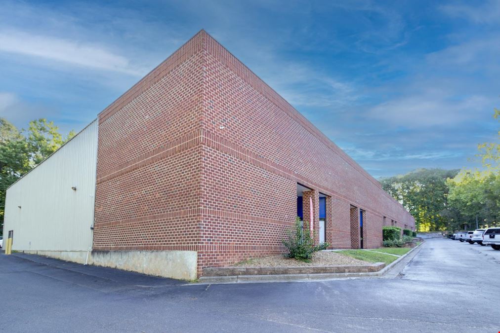 3200 Glen Royal Road