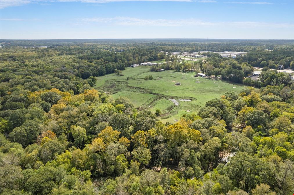 Former Creekwood Shooting Sports - 12824 Hwy 105