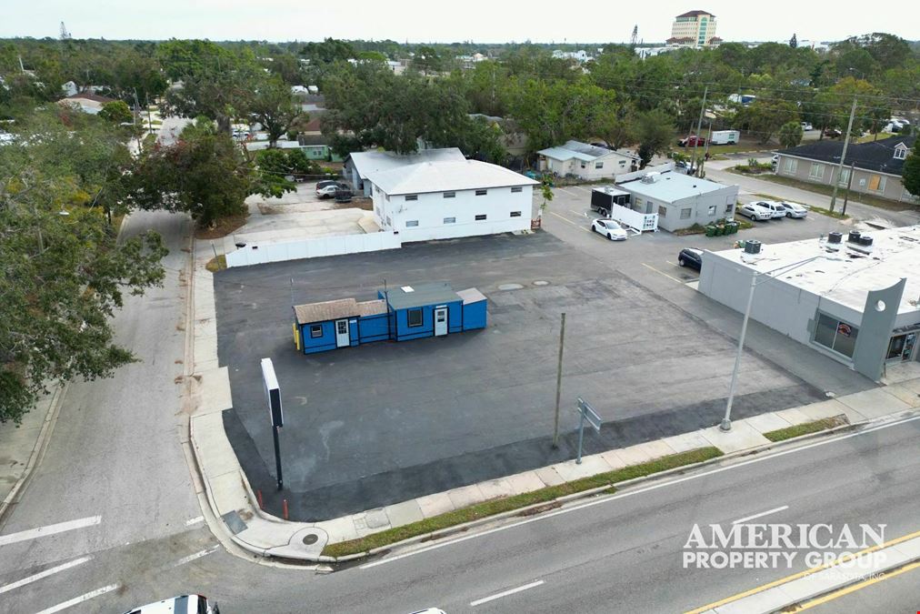 Corner Outdoor Display Lot Downtown Sarasota