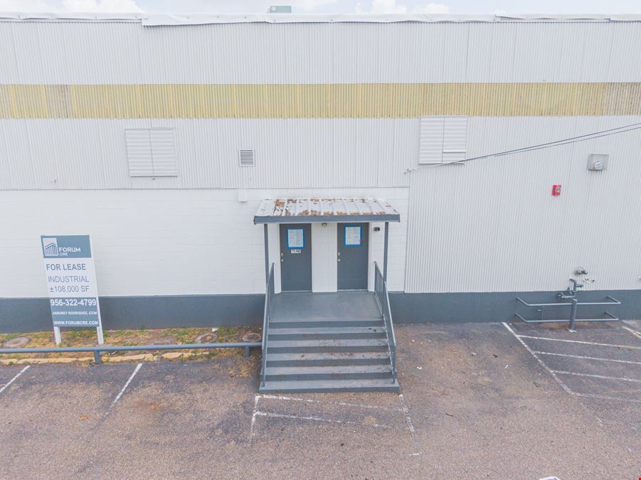 715 W Pike Blvd