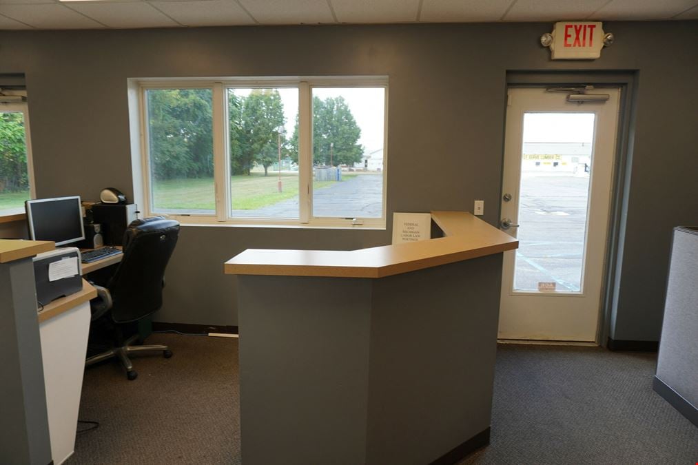 11831 Maple Rd Suite 8