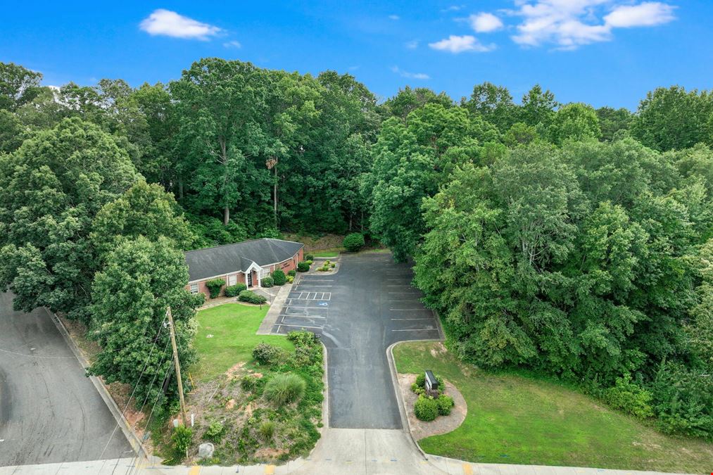 224 Shallowford Rd NW