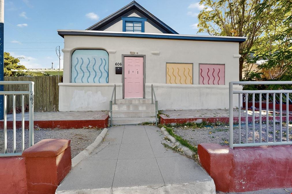 606 Broadway Blvd SE