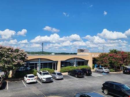 Preview of commercial space at 110 Holiday Dr N