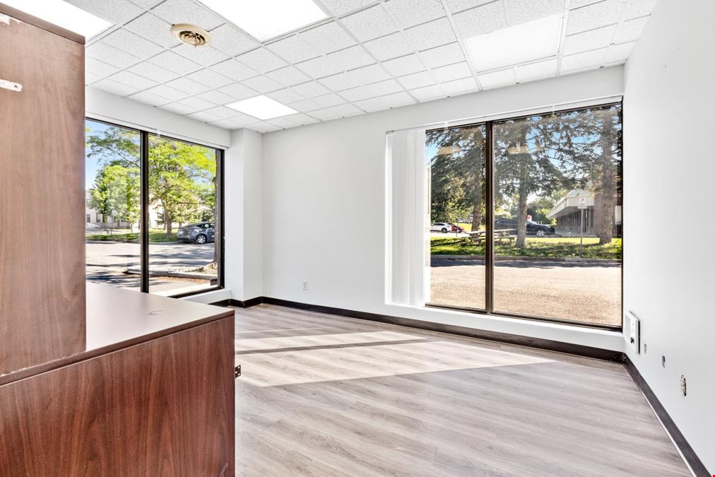 155 Terence Matthews Crescent unit 1&8
