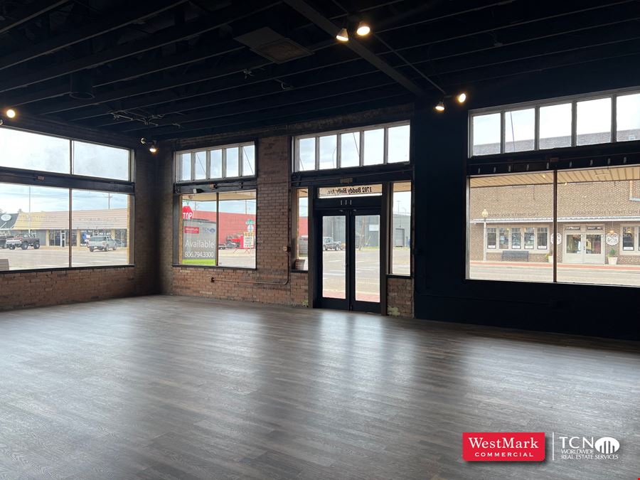 Downtown Lubbock Storefront for Lease