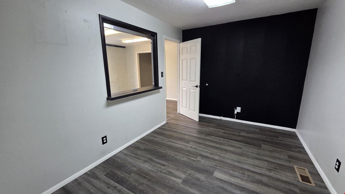1393 Cambridge Dr
